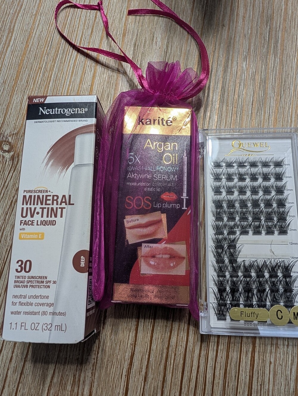Neutrogena Mineral SPF 30 Argan Oil Lip Plump And Lash Bundle